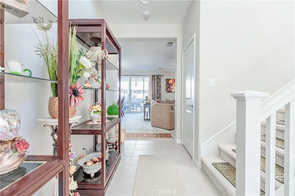 39580 Strada Pozzo, Lake Elsinore, California 92532 home-pic-3