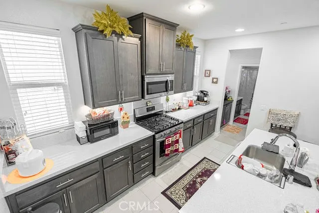 39580 Strada Pozzo, Lake Elsinore, California 92532 home-pic-21