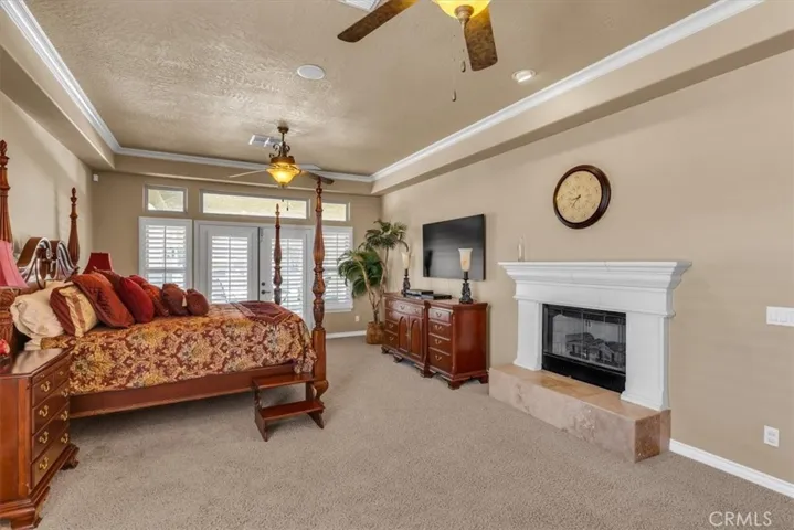 12935 Galewood Street, Apple Valley, California 92308