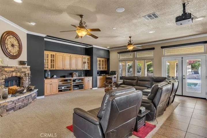 12935 Galewood Street, Apple Valley, California 92308
