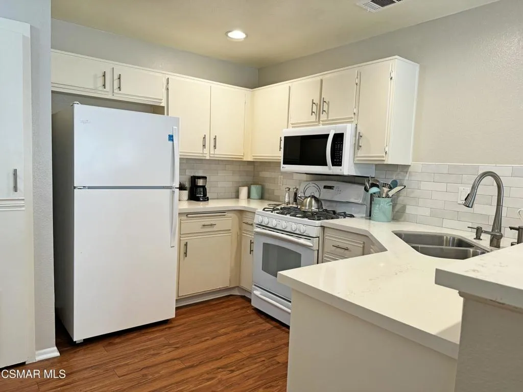 33 Via Colinas, Thousand Oaks, California 91362 home-pic-13