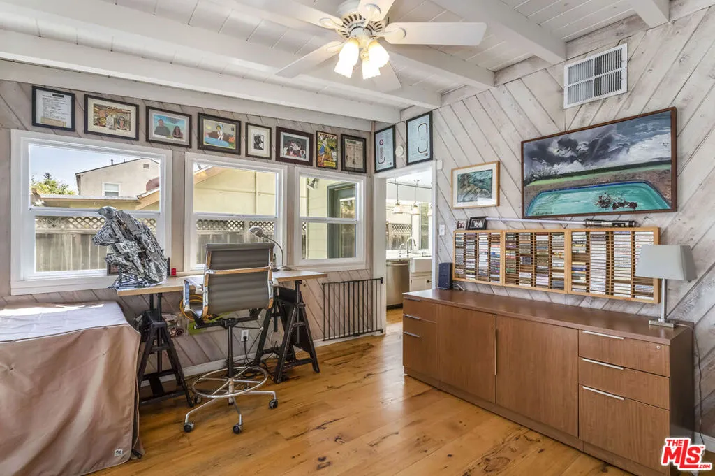 5232 Irvine Avenue, Valley Village, California 91601 home-pic-33