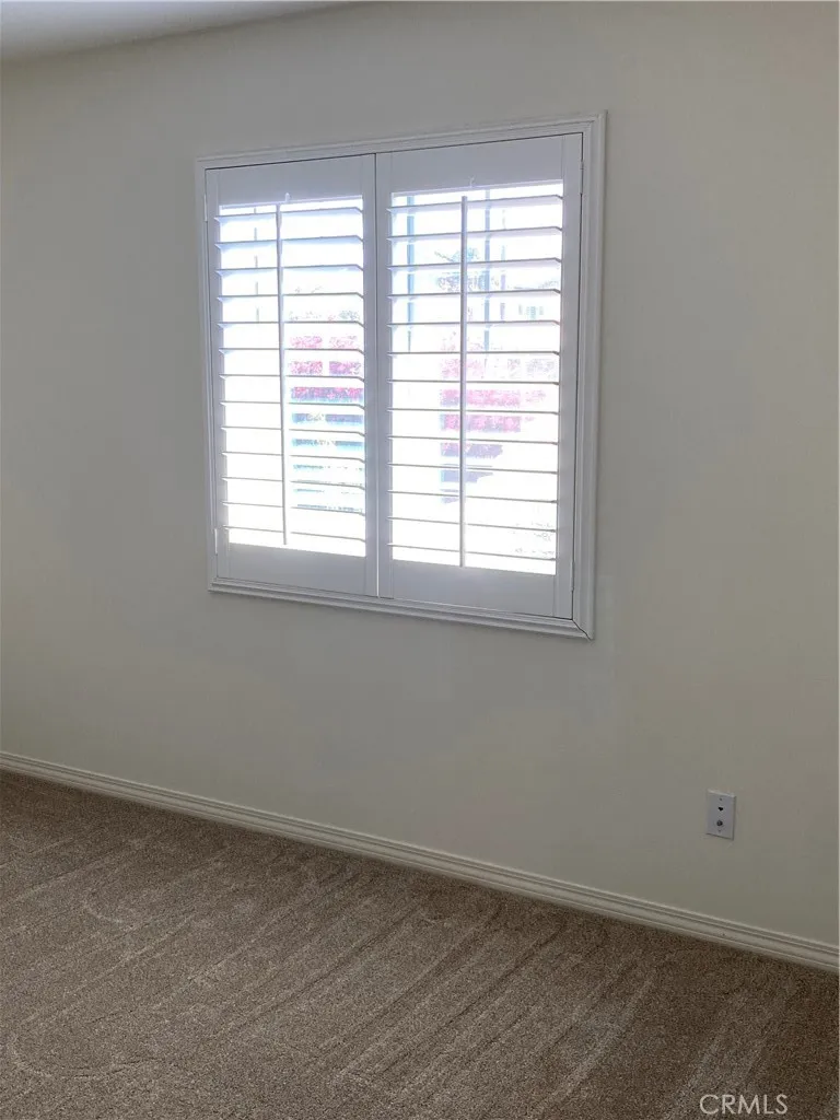 6848 Nottoway Court, Jurupa Valley, California 91752 home-pic-21