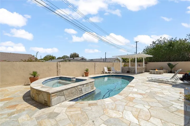 27930 Alvarez Drive, Rancho Palos Verdes, California 90275