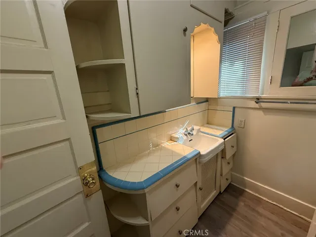 354 W Center Street, Covina, California 91723