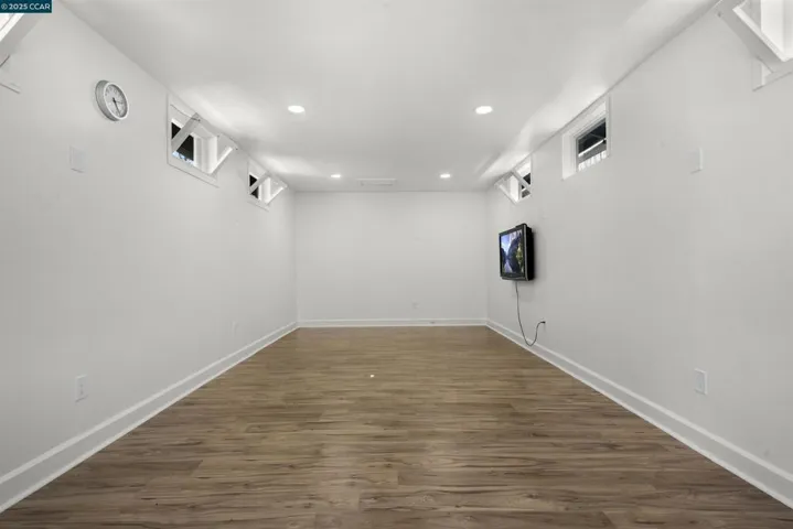 5920 Orchard Ave, Richmond, California 94804