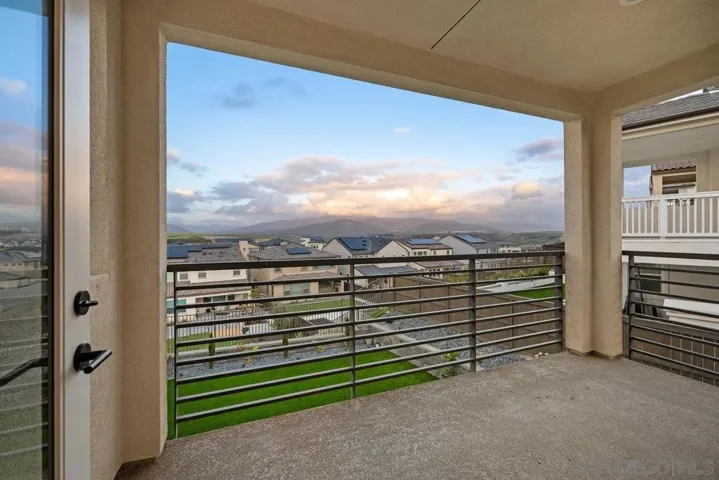 2103 Via Estancia, Chula Vista, California 91913