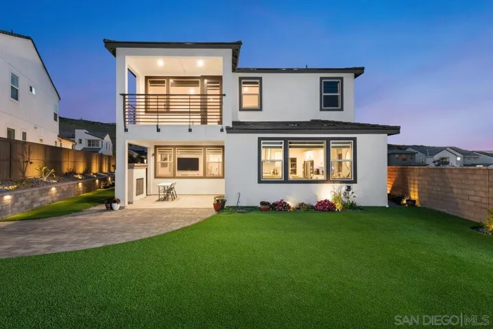 2103 Via Estancia, Chula Vista, California 91913
