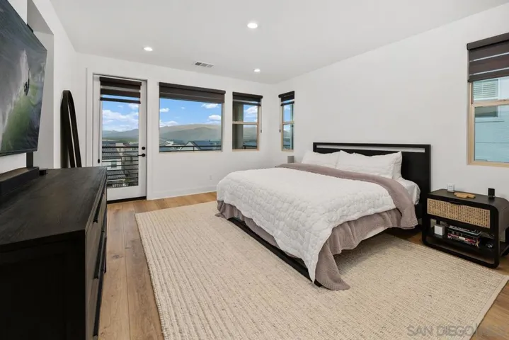 2103 Via Estancia, Chula Vista, California 91913