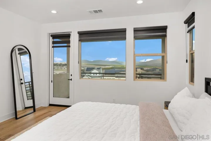 2103 Via Estancia, Chula Vista, California 91913
