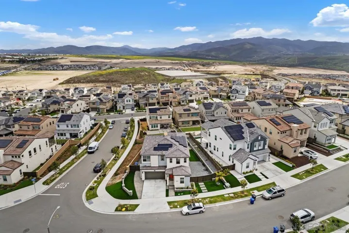 2103 Via Estancia, Chula Vista, California 91913