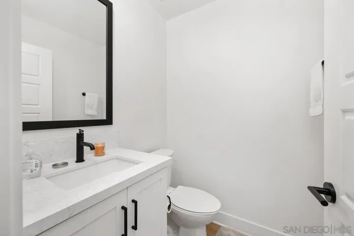 2103 Via Estancia, Chula Vista, California 91913