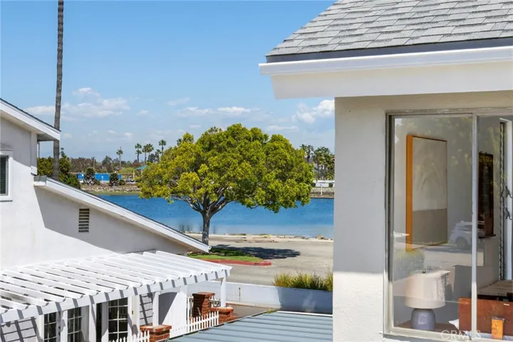 5263 E Paoli Way, Long Beach, California 90803