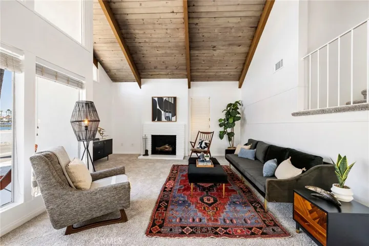 5263 E Paoli Way, Long Beach, California 90803