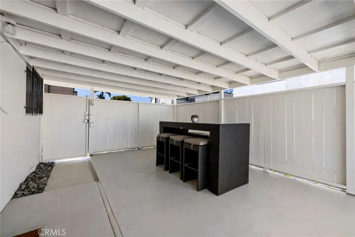 5263 E Paoli Way, Long Beach, California 90803