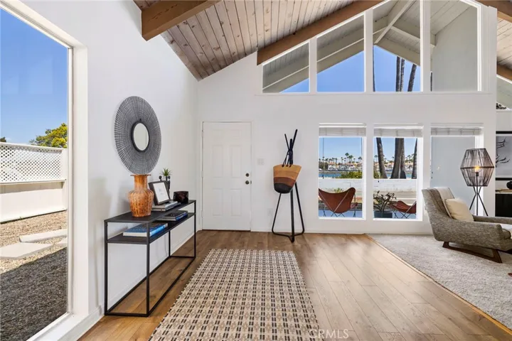 5263 E Paoli Way, Long Beach, California 90803