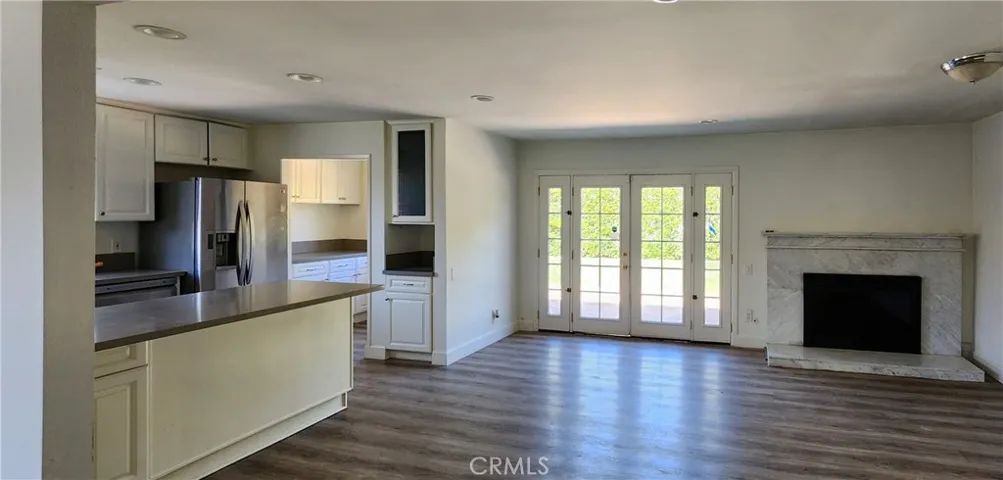 5406 Ruthwood Drive, Calabasas, California 91302