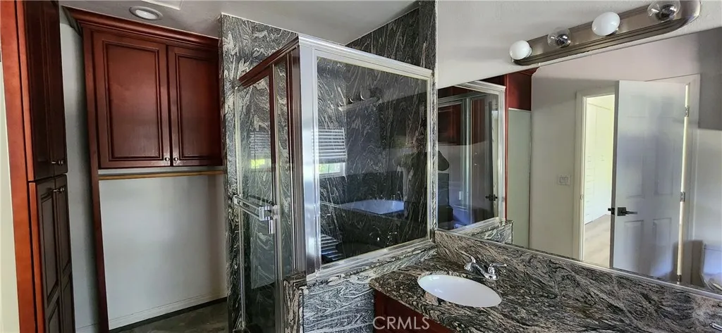 5406 Ruthwood Drive, Calabasas, California 91302