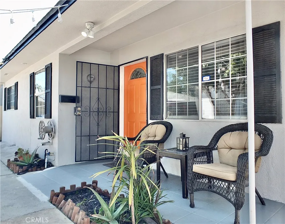 1430 E Michelson Street, Long Beach, California 90805 home-pic-0