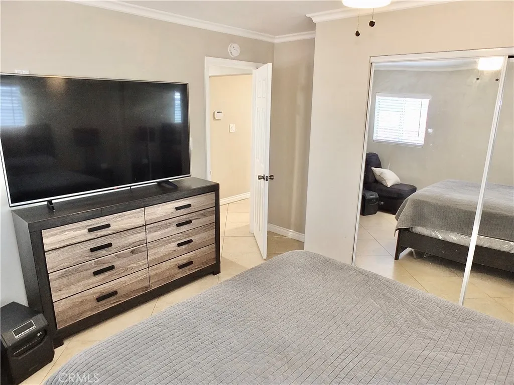 1430 E Michelson Street, Long Beach, California 90805 home-pic-29