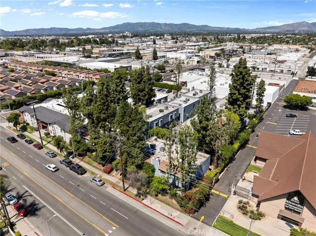 15113 Saticoy Street 14, Van Nuys, California 91405