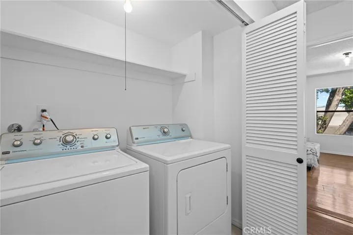 15113 Saticoy Street 14, Van Nuys, California 91405