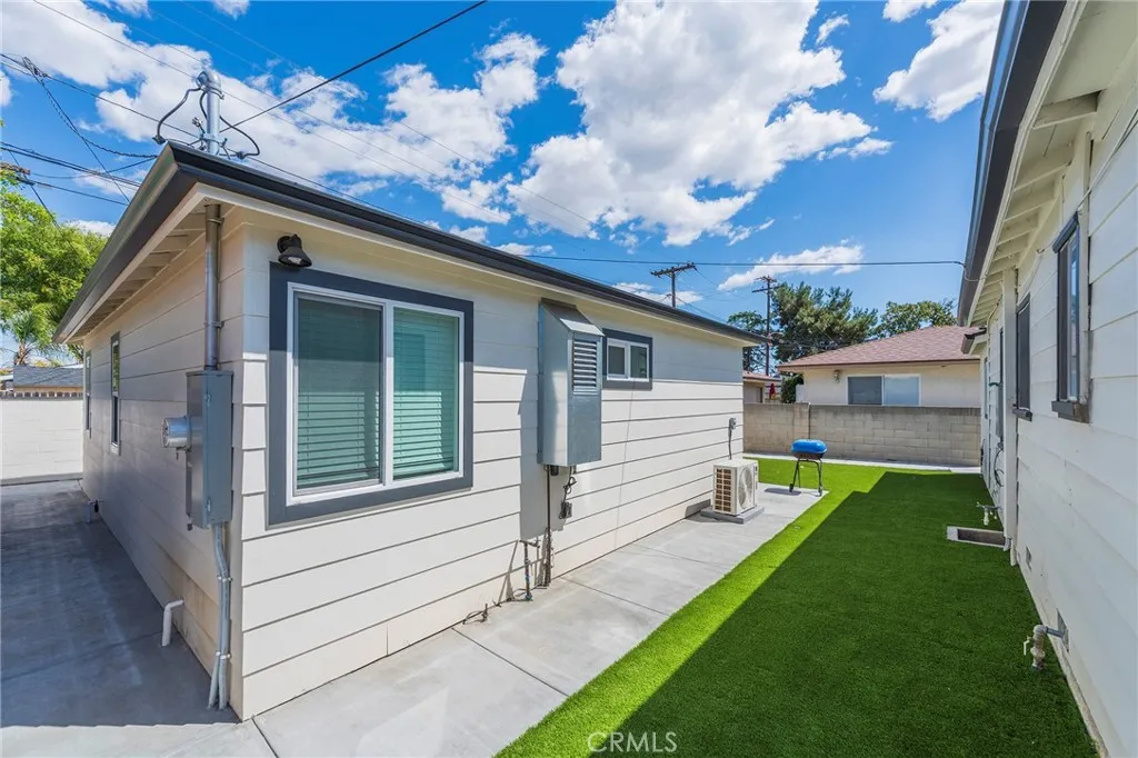 718 S Claudina Street, Anaheim, California 92805 home-pic-28