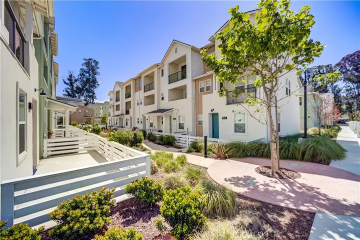 905 Madonna Road 72, San Luis Obispo, California 93405