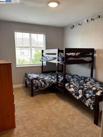 15991 Covered Bridge Way, Lathrop, California 95330