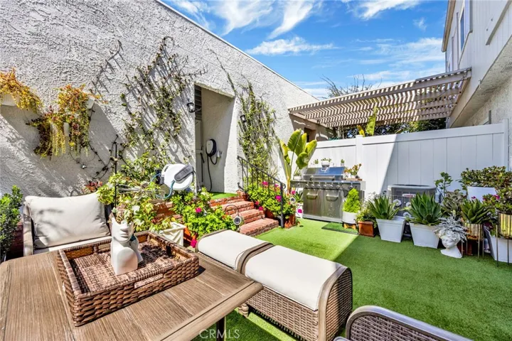 278 Green Lea Place, Thousand Oaks, California 91361