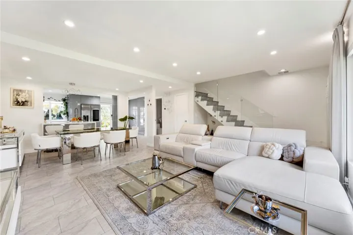 278 Green Lea Place, Thousand Oaks, California 91361
