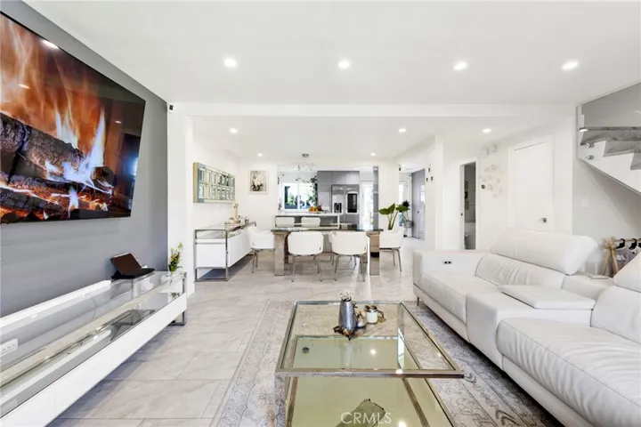 278 Green Lea Place, Thousand Oaks, California 91361