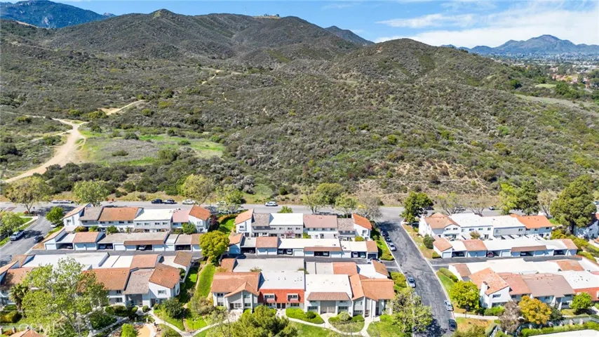 278 Green Lea Place, Thousand Oaks, California 91361