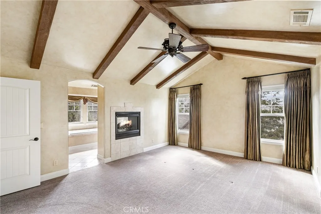 445 Clearwater Lane, Lake Arrowhead, California 92352 home-pic-15