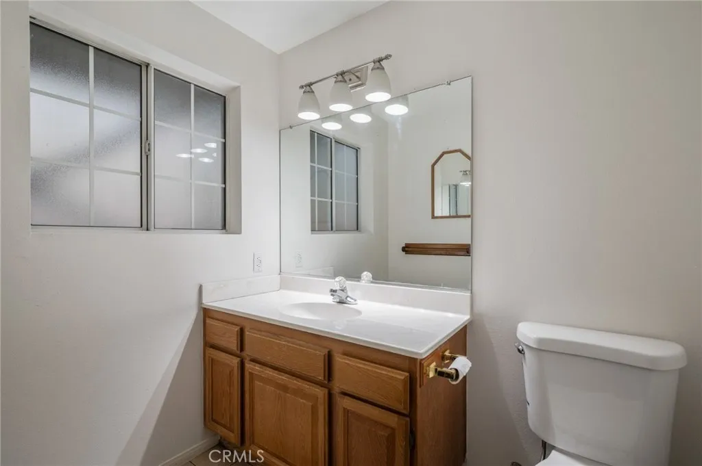 31558 Ocean View Drive, Running Springs, California 92382 home-pic-4
