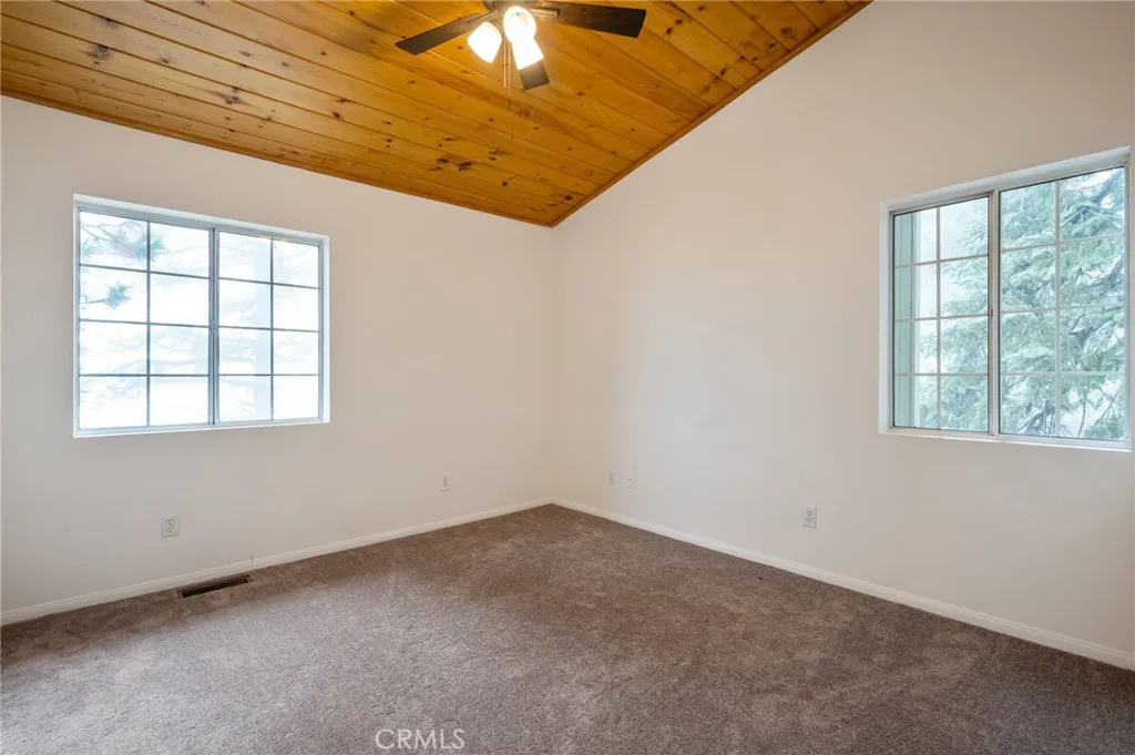 31558 Ocean View Drive, Running Springs, California 92382 home-pic-23
