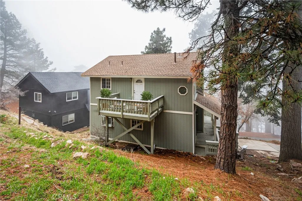 31558 Ocean View Drive, Running Springs, California 92382 home-pic-13