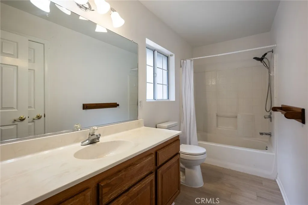 31558 Ocean View Drive, Running Springs, California 92382 home-pic-9