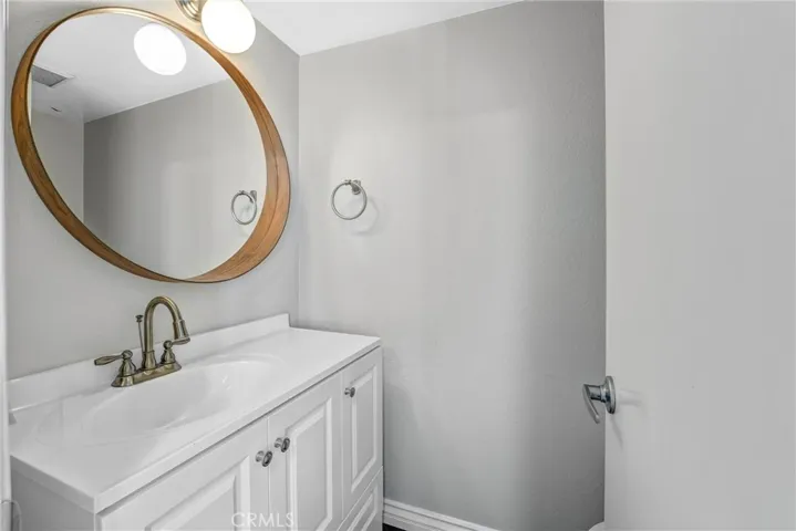 1051 Tustin Pines Way, Tustin, California 92780