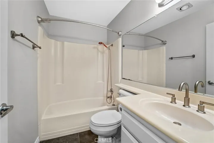 1051 Tustin Pines Way, Tustin, California 92780