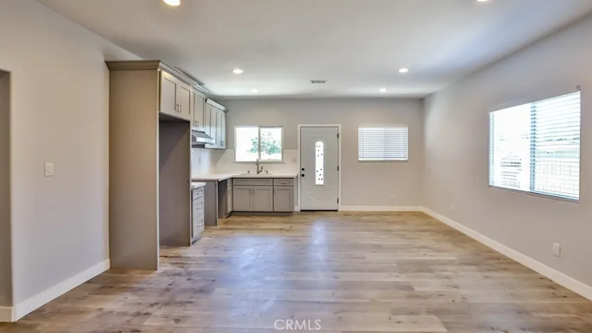 1246 S Baker Street, Santa Ana, California 92707