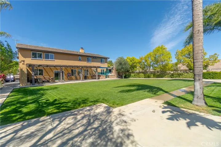 1633 Via Modena Way, Corona, California 92881