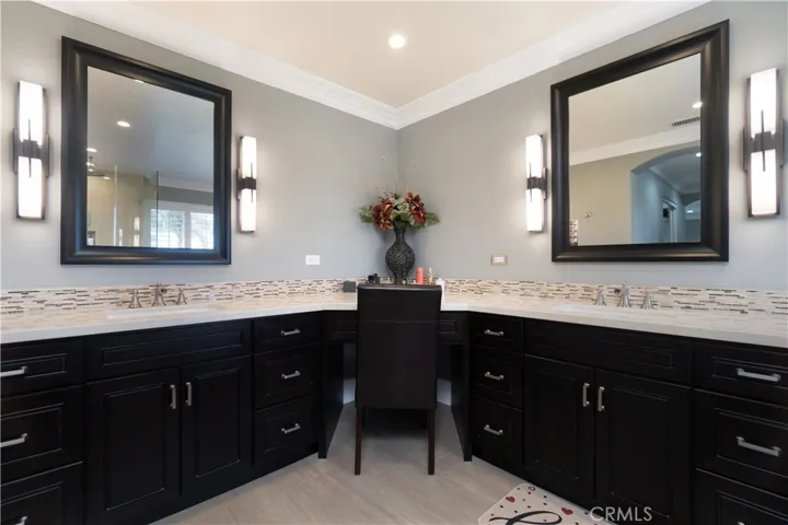 1633 Via Modena Way, Corona, California 92881