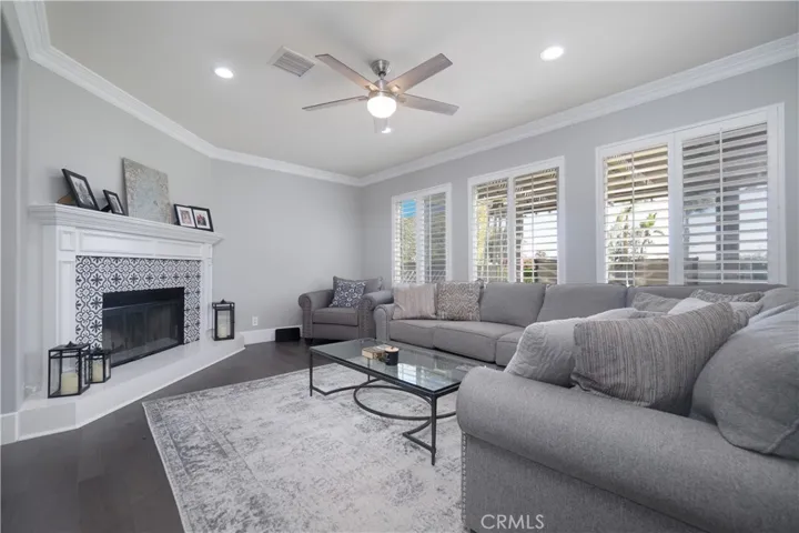 1633 Via Modena Way, Corona, California 92881