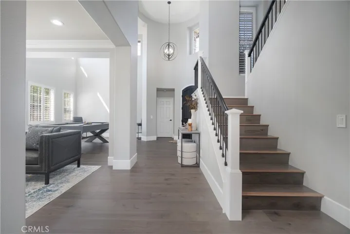 1633 Via Modena Way, Corona, California 92881