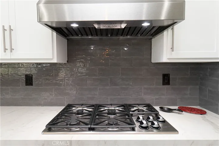 1633 Via Modena Way, Corona, California 92881