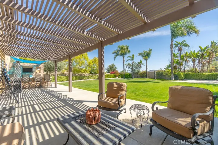 1633 Via Modena Way, Corona, California 92881