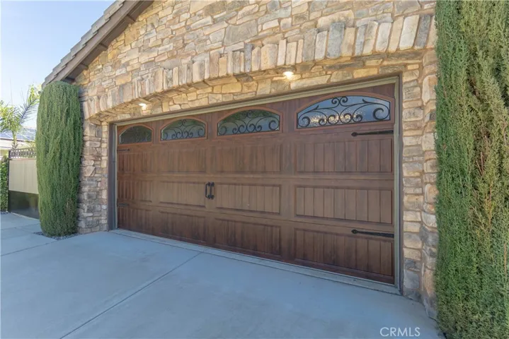 1633 Via Modena Way, Corona, California 92881