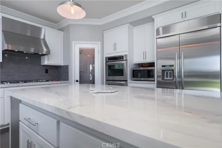 1633 Via Modena Way, Corona, California 92881