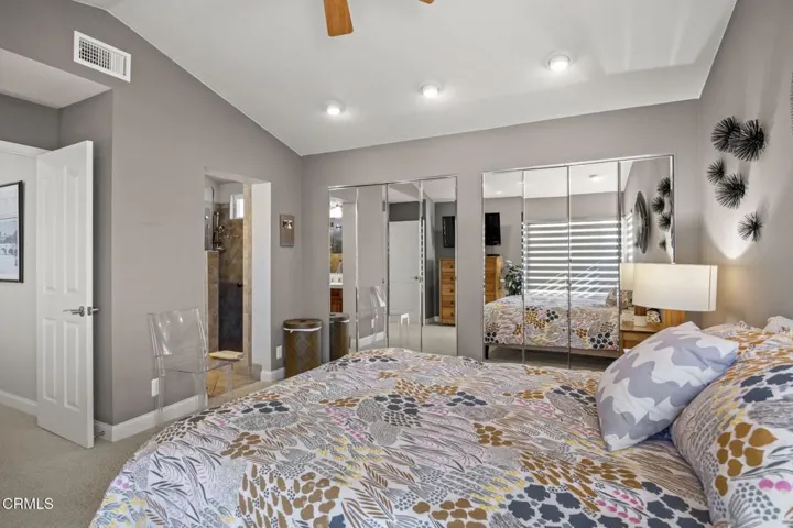 22-web-or-mls-UpmarketMedia_688Kick-33